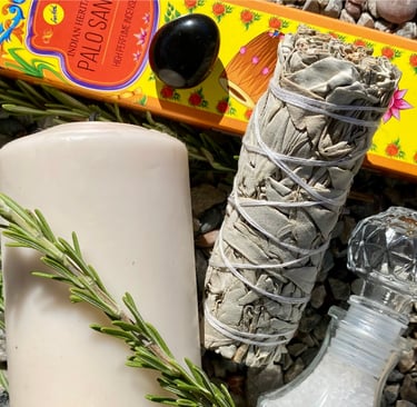 Lihtsad Kaitseloitsud ja kaitserituaalid Soul Sisters Tarot