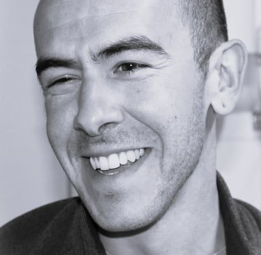 Dr Gonzalo Moya vétérinaire à champavet