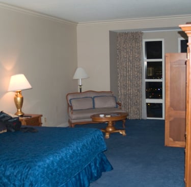 Paris Las Vegas room 3344 in 2007