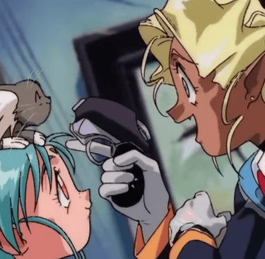 Mihoshi Feeding Ricci (her gun)