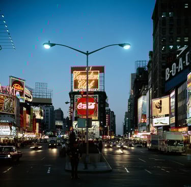 Times Square, Manhattan, Broadway, 1966. (GettyImages)