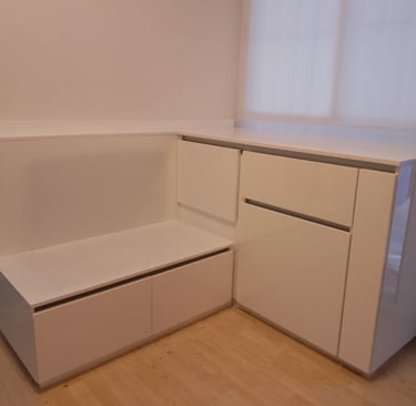 Mobiliario para área de trabajo o comedor