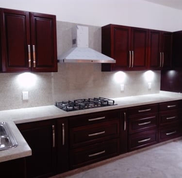 Cocina clásica madera de pino