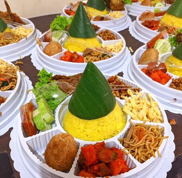 Tumpeng Arinda Food