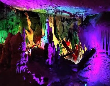 Chattanooga, TN - The thrilling, lighted caverns at Raccoon Mountain