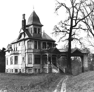 Salem, OR - black & white photo of the Deepwood Mansion, circa 1900