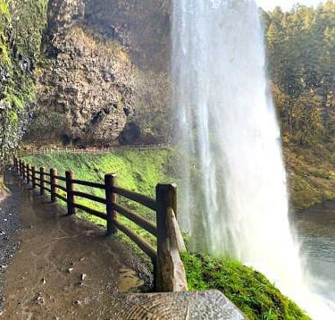 Salem, OR - Trail behind South Falls waterfall at Silver Falls Park