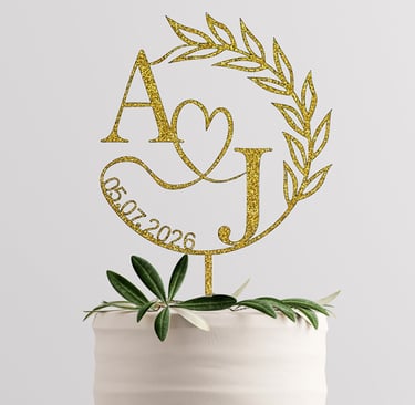 TBD004 - Initials & Heart Topper Wreath £8