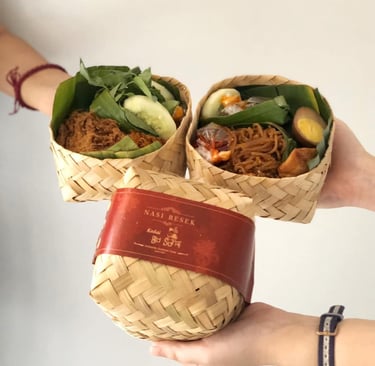 Besek Bambu cocok digunakan sebagai kemasan yang lebih ramah lingkungan.