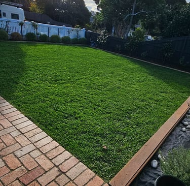 Landscaping, Lawn mowing, edging & all Gardening maintenance services