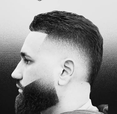 Classic gentleman’s haircut with side part by StylishCut Salon – timeless style with a modern touch