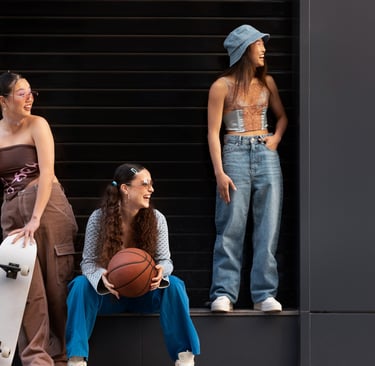 Streetwear Urban fashion