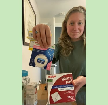 registered dietitian showing what she is recommending for post-op recovery