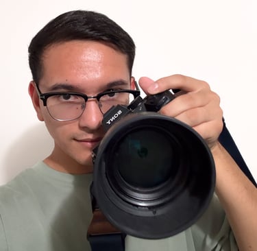 hector the professional photographer behind aich photography located and serving Visalia, California