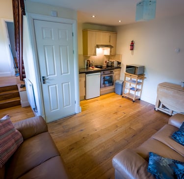 Grassholm cottage Sandy haven living eating area