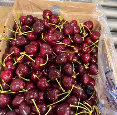 fresh cherry, fruits from chile