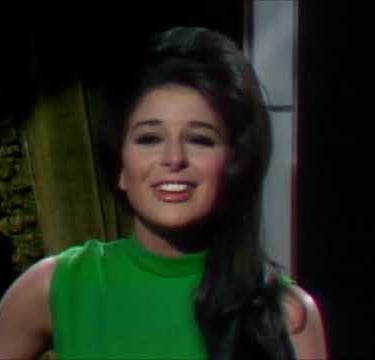 Bobbie Gentry Ode to Billie Joe 1967 song video screenshot