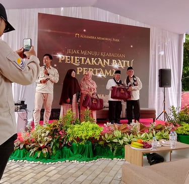 Alhambra Peletakan Nisan Pertama