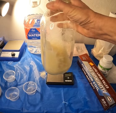 mixing agar powder and lme in a glass jar