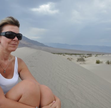 Mesquite Flat sand dunes, Death Valley