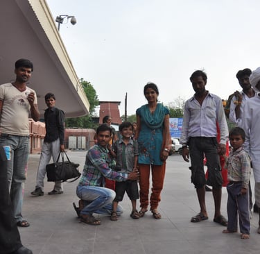 locals at Jodhpur station, Rajasthan, India