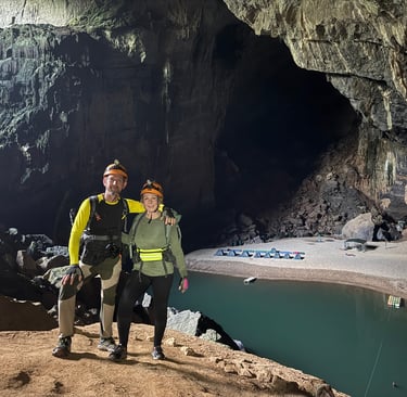 camp site in hang en cave, Ke Bang national park, Vietnam