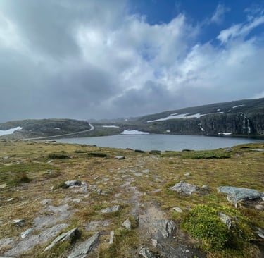flotvatnet lake, Aurland, Norway