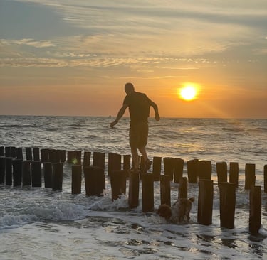 Nick Billington on the beach at Strand Van Zoutelande, Netherlands