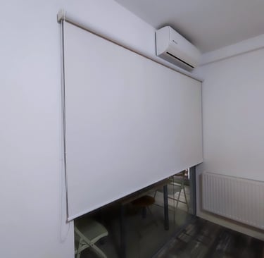 Rolete textile simple si rolete zi-noapte pe comanda Sev Home