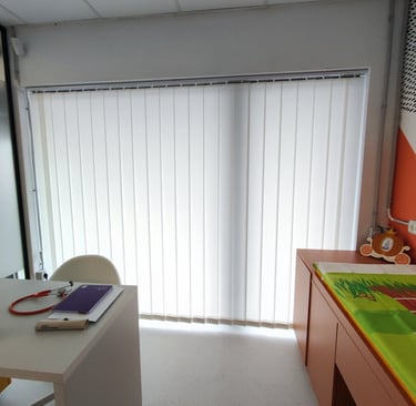 Jaluzele verticale pe comanda Sev Home