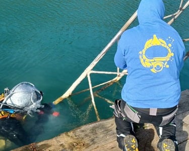 Wakeparkanlange Unterwasserbeschichtung Berufstaucher