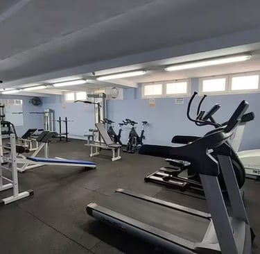 Gimnasio complejo Marina Azul I Tavernes