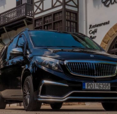 Rhodos Flughafen Transfer mit schwarzer Mercedes-Benz V-Klasse von GES Travel Agency