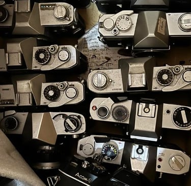 A log of analog cameras in the box