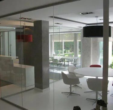 Mamparas de vidrio laminar 5+5 mm. de espesor