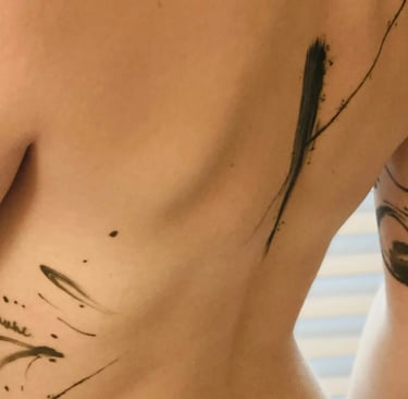 tatouage abstrait lyon