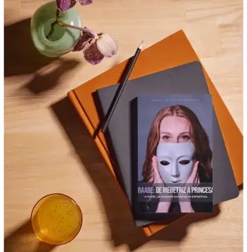 Livro “Raabe: de Meretriz a Princesa o papel da mulher na batalha espiritual, por Janaina Santana