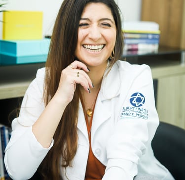 Dra. Hajir Abdalla - Psiquiatra Online