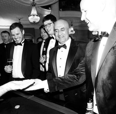 after-dinner-magician-gala-