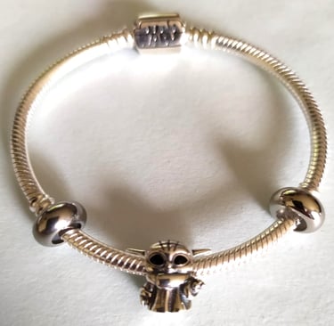 Bracelet Argent Sterling Star Wars Grogu Les Couleurs de Lo