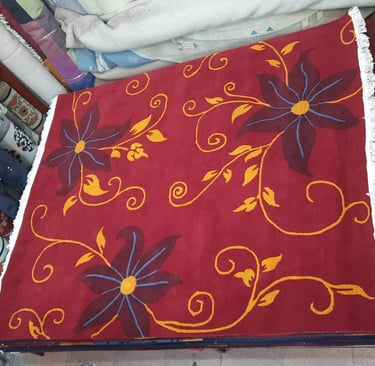 High quality Handmade Carpets: 60-Knot Wool from Nepal