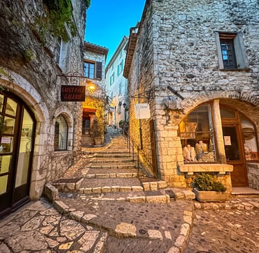 Saint Paul de Vence stone village little streets