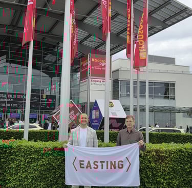 Easting komanda lankosi parodoje Transport & Logistic Munich.