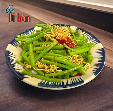 Mì xào ốc giác - Món ngon tại ốc Dì Toàn - quán ốc ngon Bình Thạnh