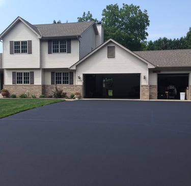 Professional asphalt seal coat