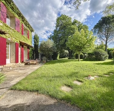 maison-airbnb-loriol-drome-charme-conciergerie-digitale-courte-duree.png