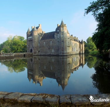 Château de Trécesson légende de la Dame Blanche