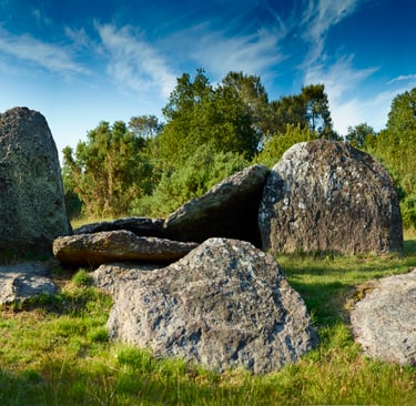 Menhirs et Mégalithes de Monteneuf