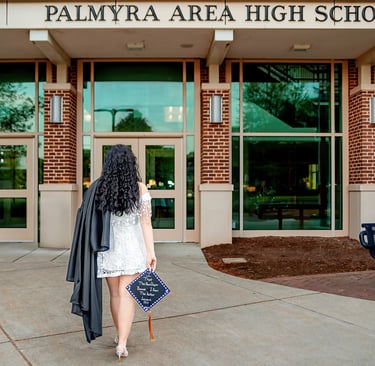Hershey PA Senior Picture Photographer. Lancaster PA senior picture photographer. Manheim PA senior pictures