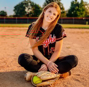 Lancaster PA Senior Picture Photographer. Manheim PA Senior Picture Photographer